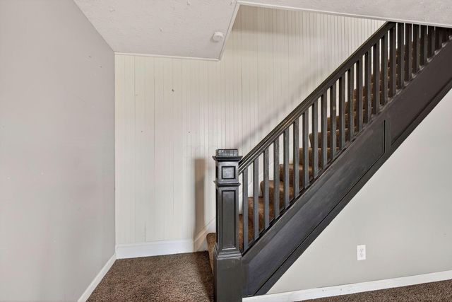 10235 St Rt 159, Kingston, OH 45644