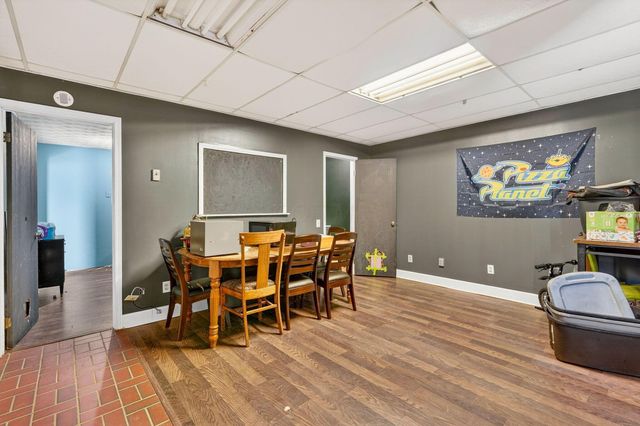 10235 St Rt 159, Kingston, OH 45644