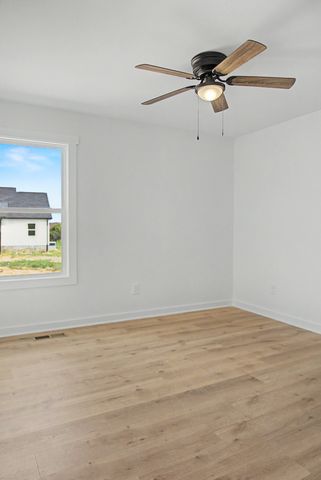 212 DJ Dr, Lafayette, TN 37083
