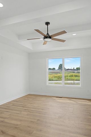 212 DJ Dr, Lafayette, TN 37083