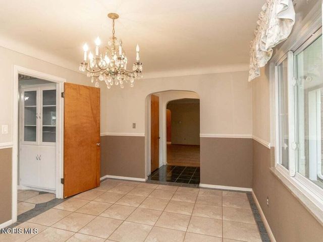 3724 Talmadge Road, Toledo, OH 43606