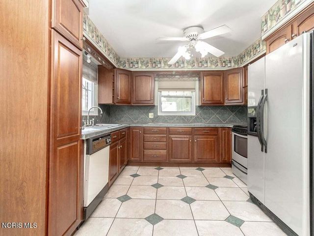 3724 Talmadge Road, Toledo, OH 43606