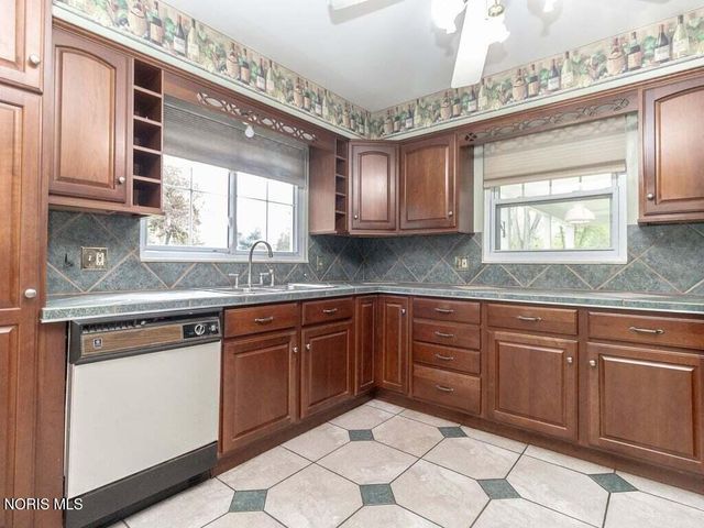3724 Talmadge Road, Toledo, OH 43606