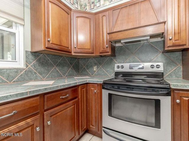 3724 Talmadge Road, Toledo, OH 43606
