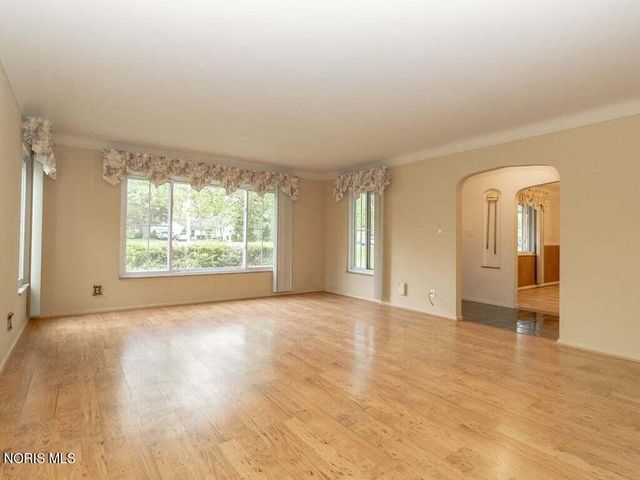 3724 Talmadge Road, Toledo, OH 43606