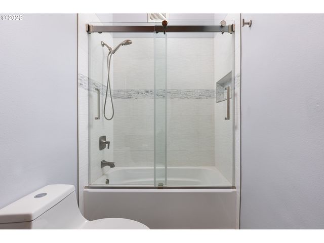 4 FAIRWAY Ln, Gleneden Beach, OR 97388