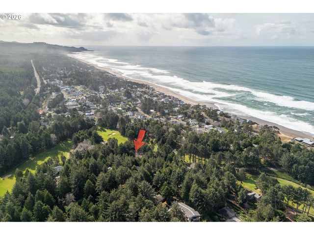 4 FAIRWAY Ln, Gleneden Beach, OR 97388