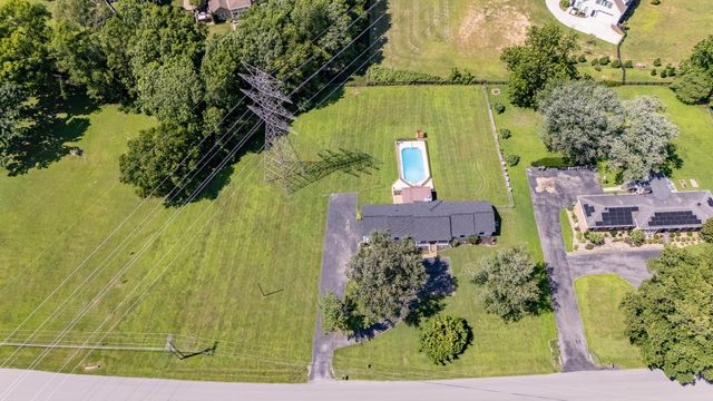 2208 Bowman Rd, Franklin, TN 37064