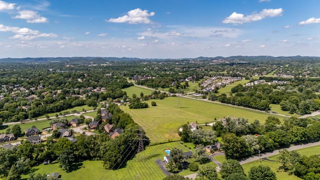 2208 Bowman Rd, Franklin, TN 37064