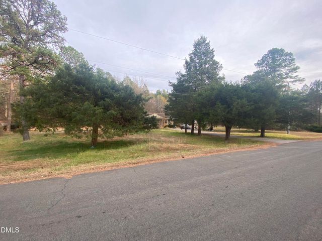 142 Kings Road, Henderson, NC 27537