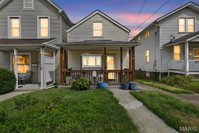 7543 Woodland Avenue, Maplewood, MO 63143