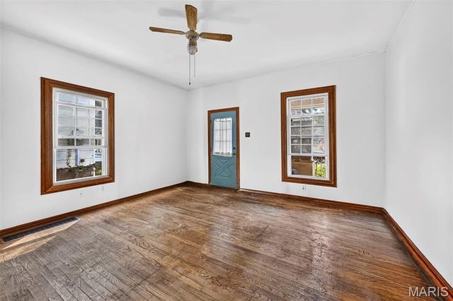 7543 Woodland Avenue, Maplewood, MO 63143
