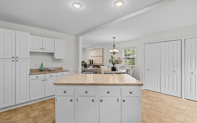 5122 Cheviot Road, Greensboro, NC 27455