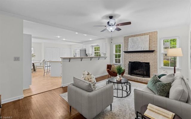 5122 Cheviot Road, Greensboro, NC 27455