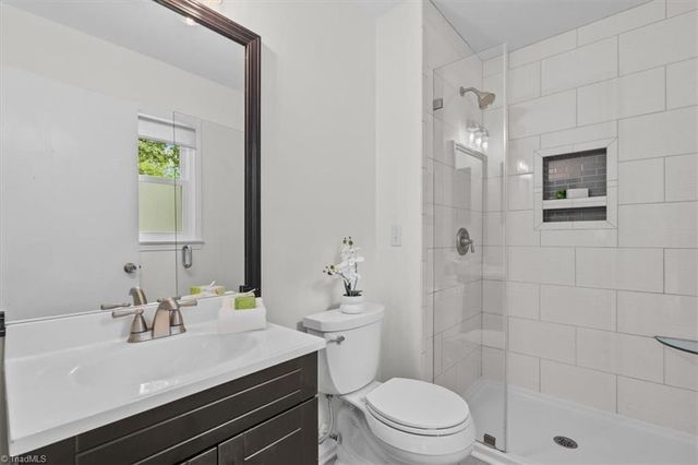 5122 Cheviot Road, Greensboro, NC 27455