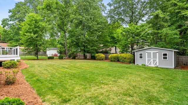 5122 Cheviot Road, Greensboro, NC 27455