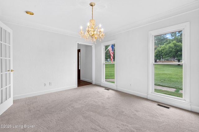 3205 W Mount Zion Rd, Crestwood, KY 40014