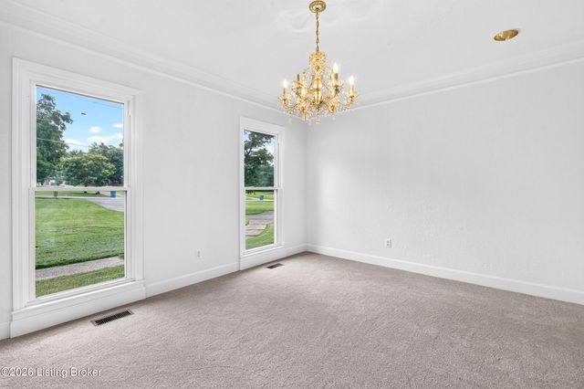 3205 W Mount Zion Rd, Crestwood, KY 40014