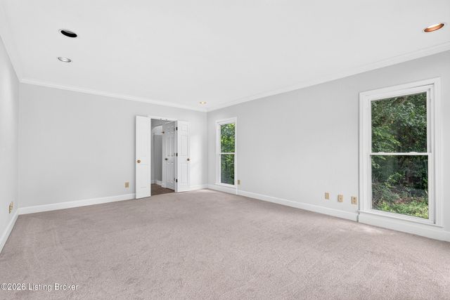 3205 W Mount Zion Rd, Crestwood, KY 40014