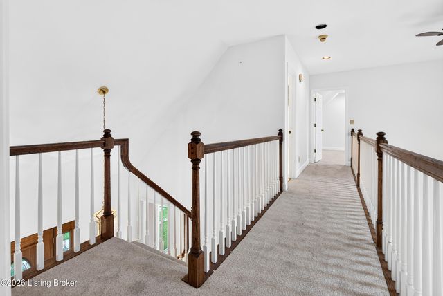 3205 W Mount Zion Rd, Crestwood, KY 40014