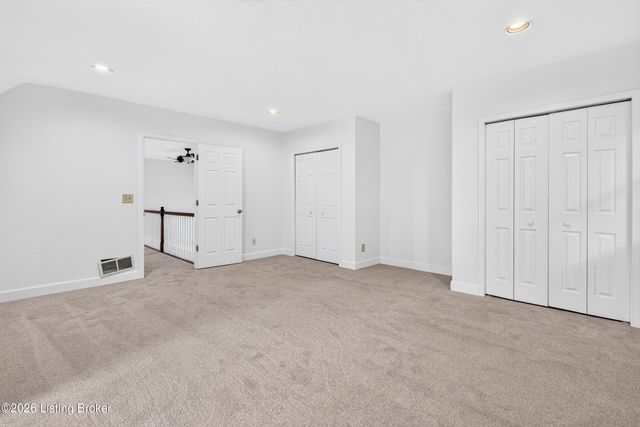 3205 W Mount Zion Rd, Crestwood, KY 40014