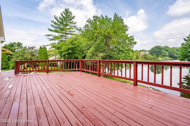 3205 W Mount Zion Rd, Crestwood, KY 40014