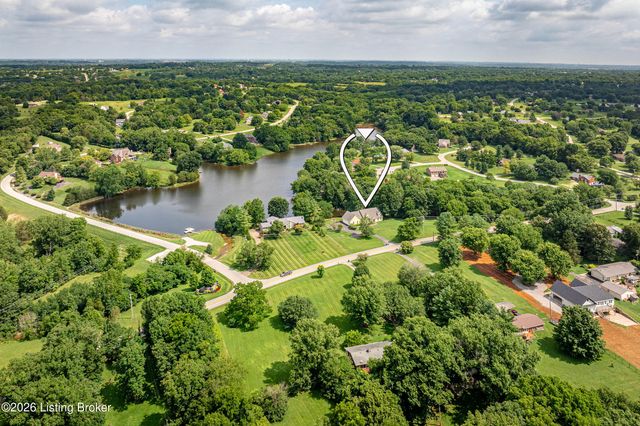 3205 W Mount Zion Rd, Crestwood, KY 40014