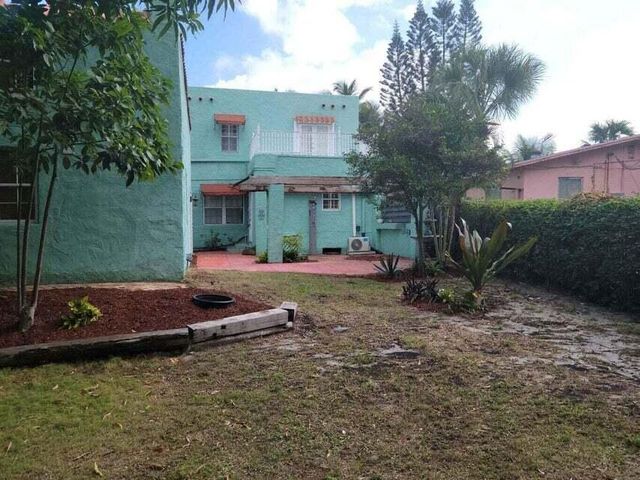 121 S B Street, Lake Worth Beach, FL 33460
