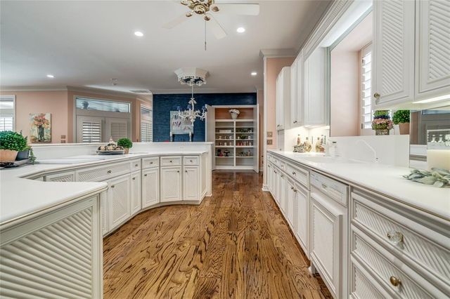 13105 Oakcliff Road, Oklahoma City, OK 73120