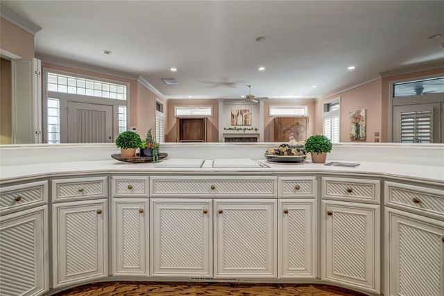 13105 Oakcliff Road, Oklahoma City, OK 73120