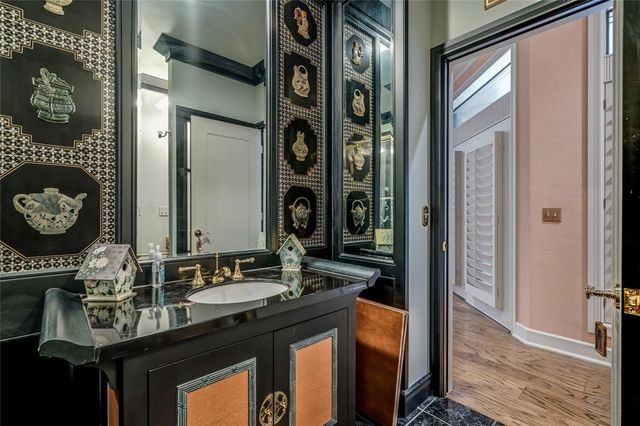 13105 Oakcliff Road, Oklahoma City, OK 73120