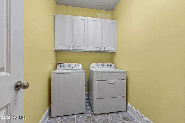 201 Lanyard Drive, Newport, NC 28570