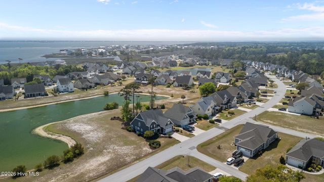 201 Lanyard Drive, Newport, NC 28570