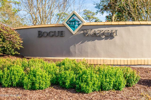 201 Lanyard Drive, Newport, NC 28570