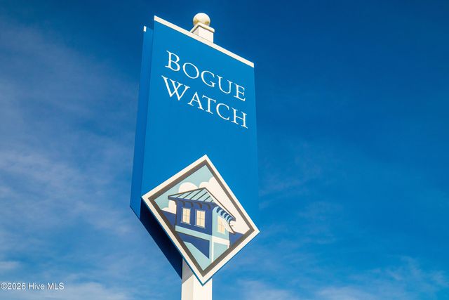 201 Lanyard Drive, Newport, NC 28570