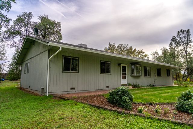 11865 Comstock Lane, Redding, CA 96003