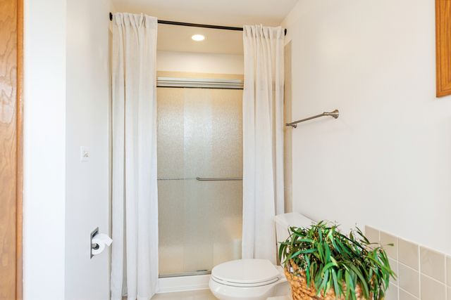 311 Briarwood Lane, Algonquin, IL 60102