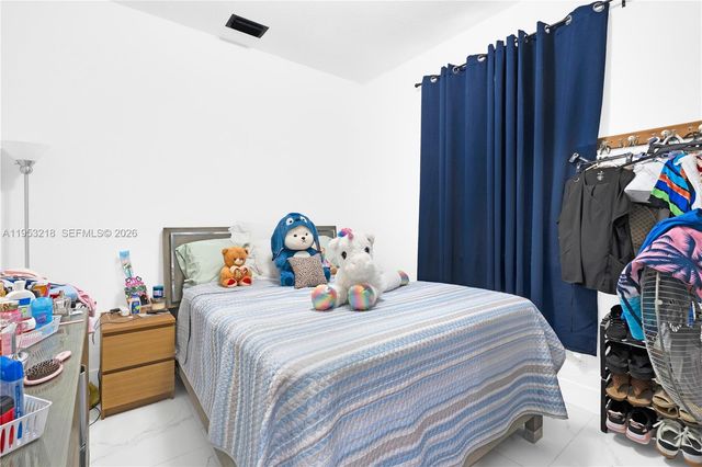 64 SW 15th Ter, Homestead, FL 33030