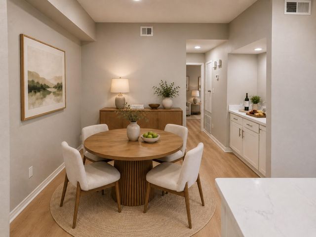 1818 Augusta Drive 15, Houston, TX 77057