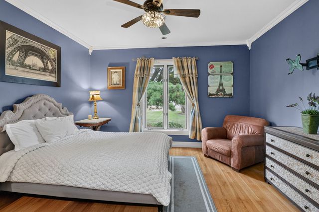 6116 S Brainard Avenue, La Grange Highlands, IL 60525