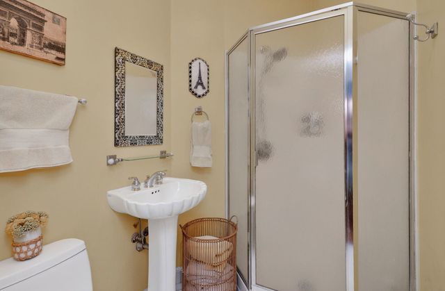 6116 S Brainard Avenue, La Grange Highlands, IL 60525