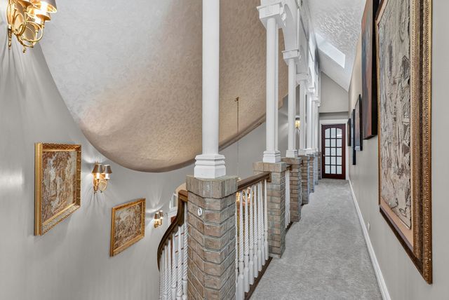 6116 S Brainard Avenue, La Grange Highlands, IL 60525