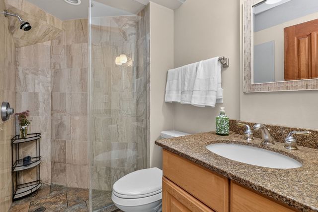 6116 S Brainard Avenue, La Grange Highlands, IL 60525
