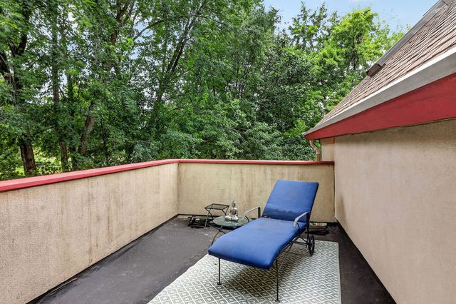 6116 S Brainard Avenue, La Grange Highlands, IL 60525