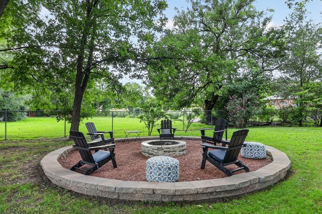 6116 S Brainard Avenue, La Grange Highlands, IL 60525