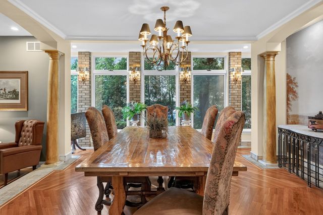 6116 S Brainard Avenue, La Grange Highlands, IL 60525
