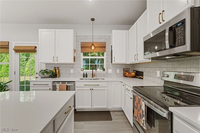 1113 Bean Lane, Akron, OH 44313