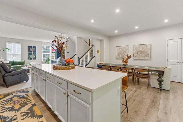 1113 Bean Lane, Akron, OH 44313