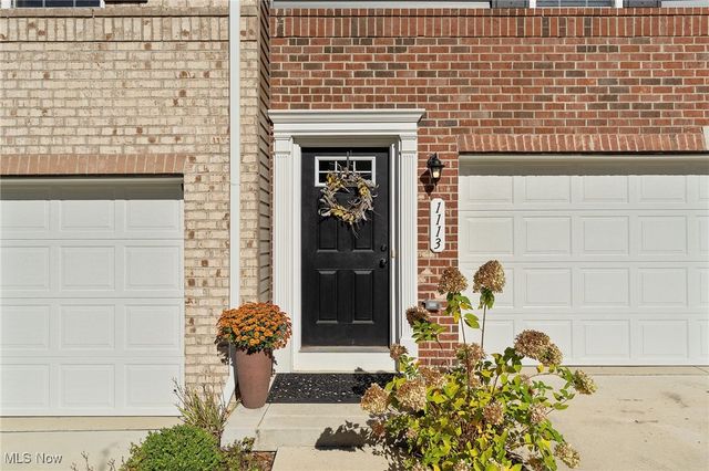 1113 Bean Lane, Akron, OH 44313