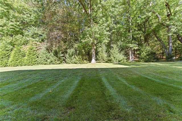 1113 Bean Lane, Akron, OH 44313